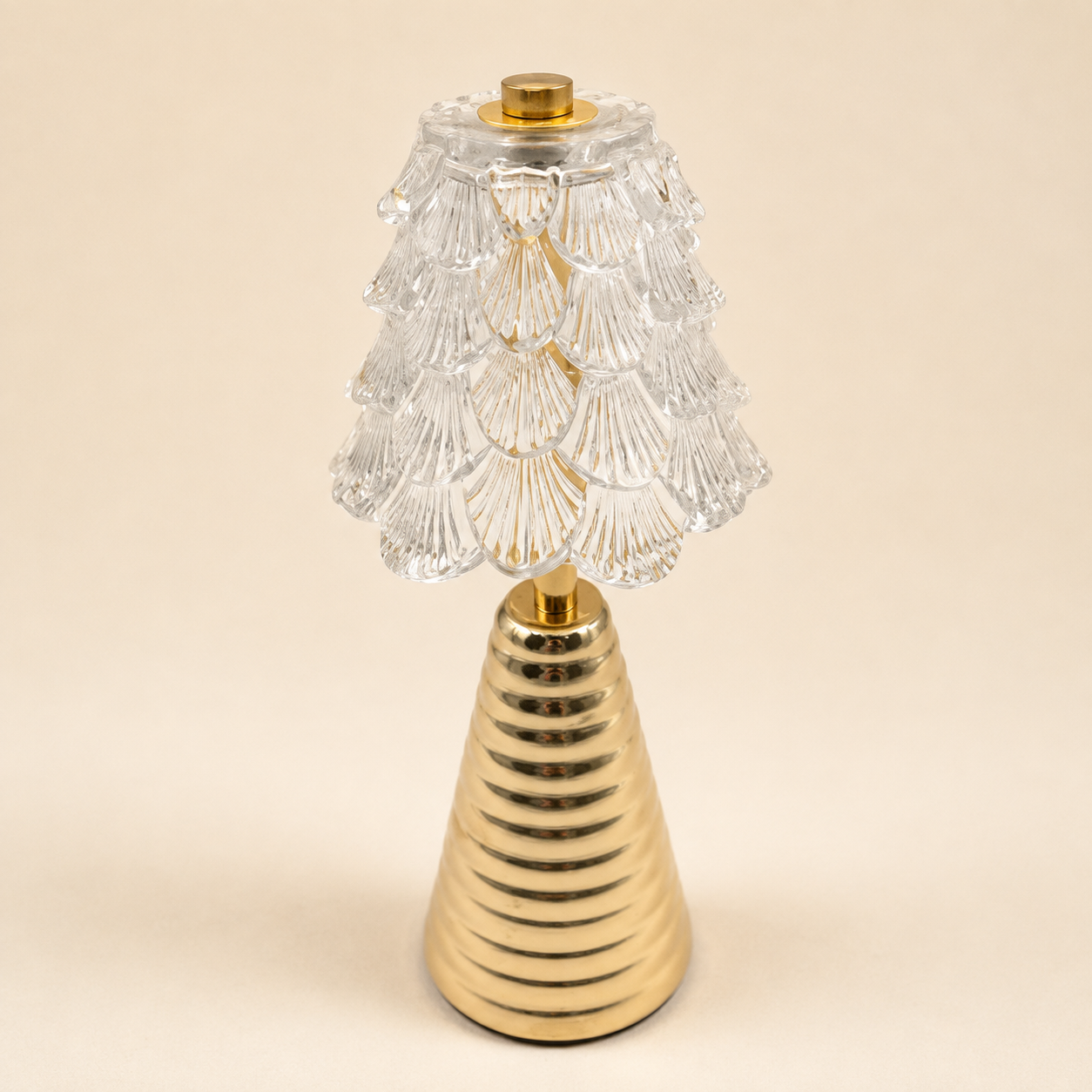 Pressed Glass Scallop Table Lamp